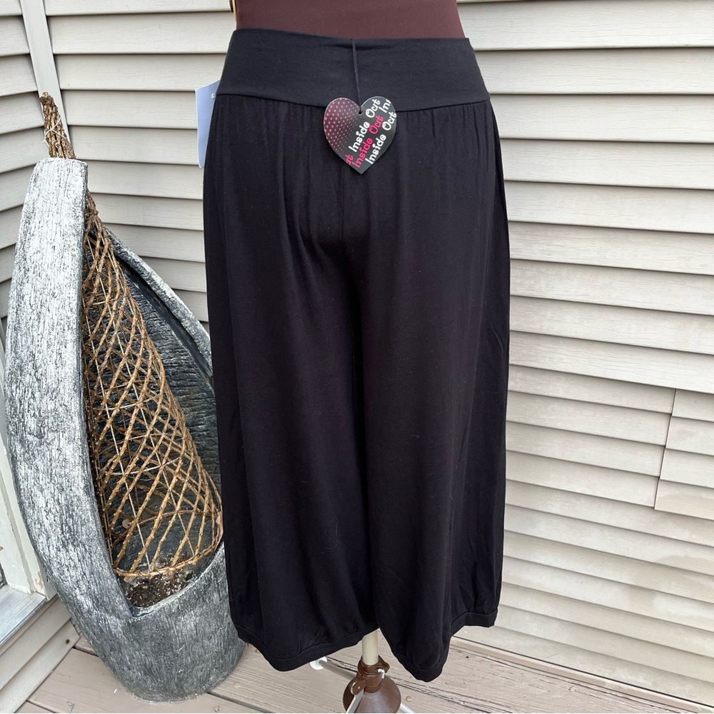 NWT Inside Out wide leg black gaucho capri cropped stretch pants wide waistband - Picture 2 of 7